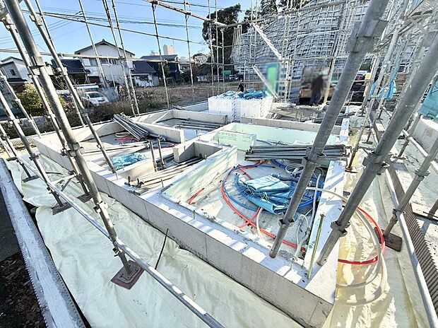 【現地外観写真】■家族みんなが笑顔で過ごせる、安心感のある住まい