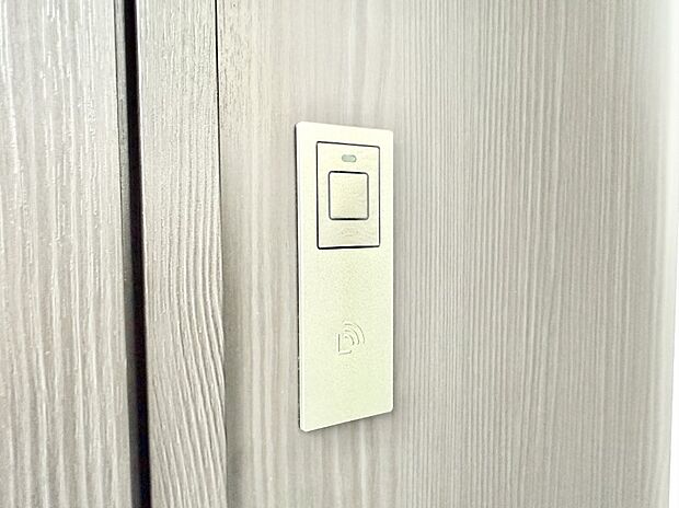 【スマートキー】■鍵を取り出さずに便利に操作できて快適