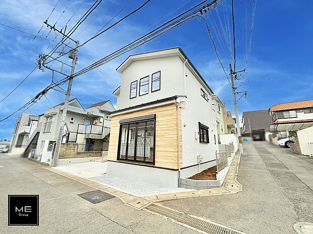 【前面道路含む現地写真】■この道を歩けば、毎日が少し特別になる