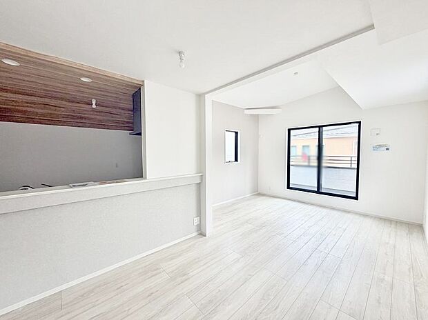 【リビングダイニング】■シンプルだけど贅沢、大切な人と過ごす心がほどける空間