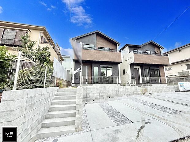 【現地外観写真】■家族みんなが笑顔で過ごせる、安心感のある住まい