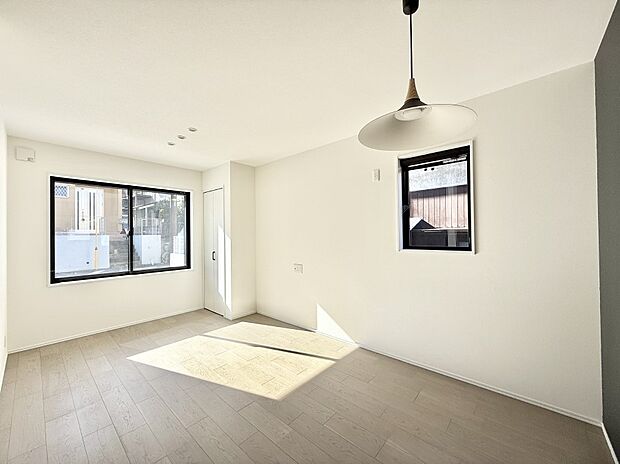 【ダイニング】■何気ない毎日を特別にする、癒しの空間