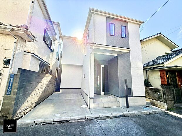 【現地外観写真】■暮らしを豊かにする充実した仕様設備で快適に