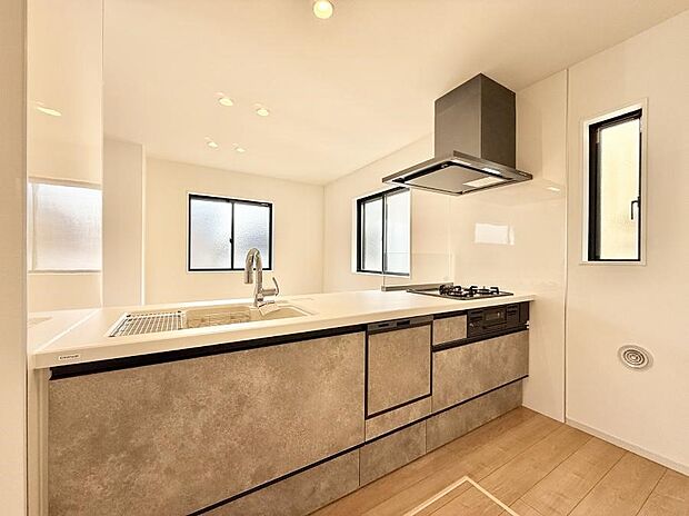 【ダイニングキッチン】■おしゃれで実用的、心ときめくキッチンデザイン