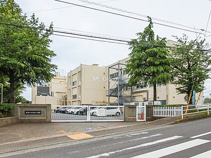綾瀬市立綾西小学校 800m(10分)