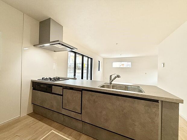 【ダイニングキッチン】■作る楽しみと食べる幸せを届けるキッチン