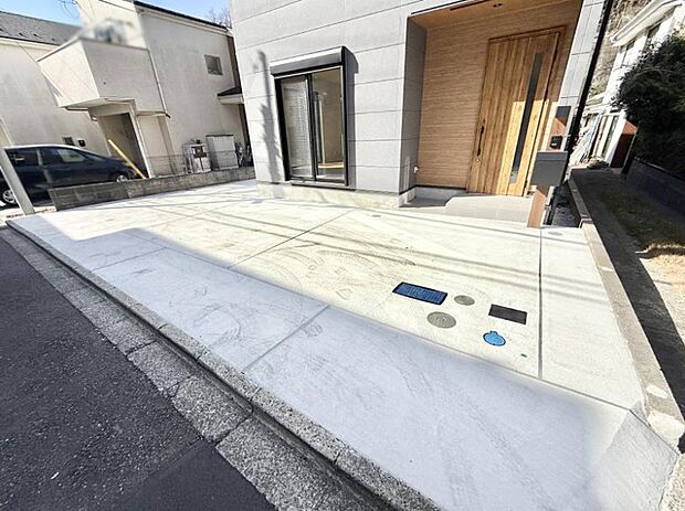 【駐車場】■カースペース有