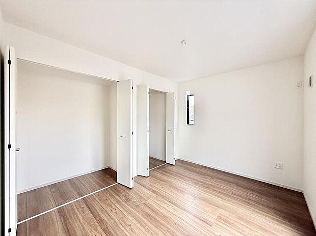 【洋室】■優雅で穏やかな時間が流れる空間