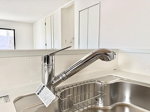 【浄水器】■清潔でおいしい水を手軽に供給してくれます