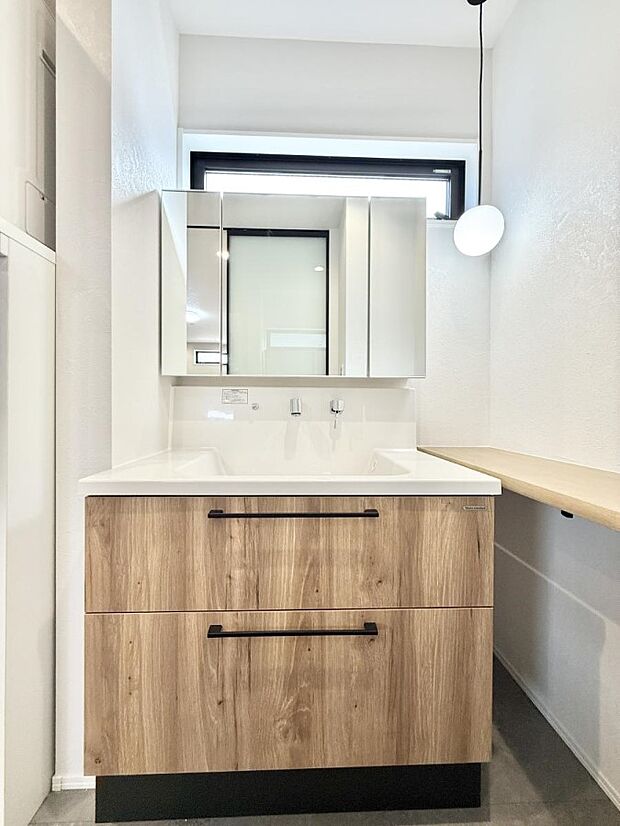 【洗面台・洗面所】■清潔感があり、気持ちよく使えます