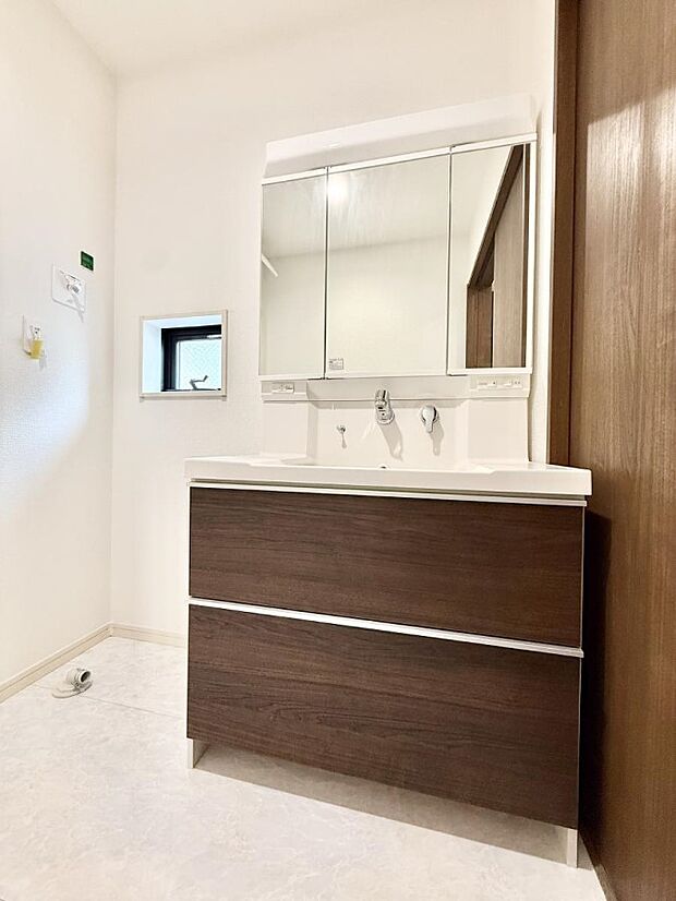 【洗面台・洗面所】■お洒落で清潔感のある洗面所