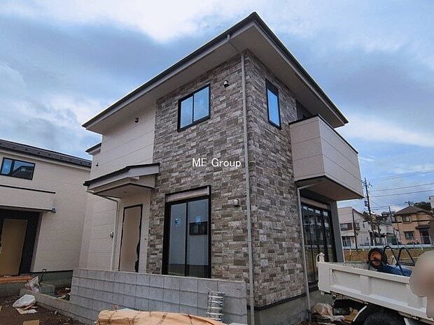 【現地外観写真】■暮らしを豊かにする充実した仕様設備で快適に