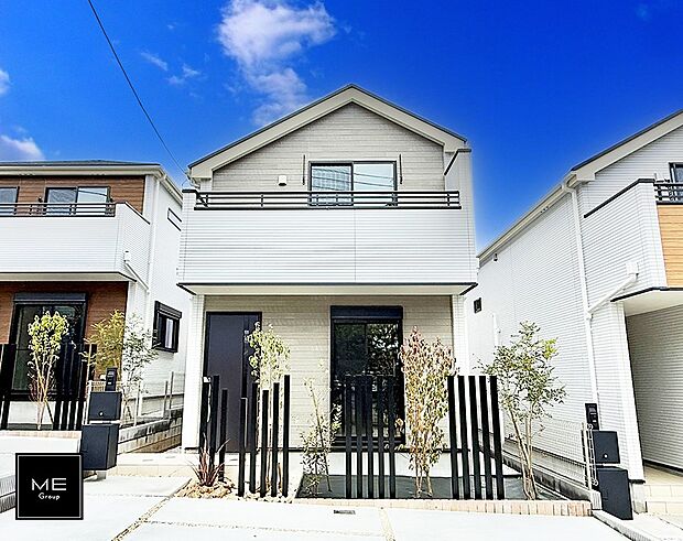 【現地外観写真】■暮らしを豊かにする充実した仕様設備で快適に