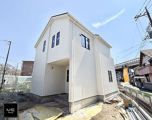 【現地外観写真】■新しい暮らしが始まる場所で、家族の絆を深める