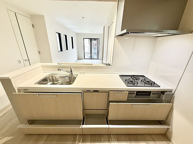 【キッチン】■美味しい時間が生まれる、笑顔あふれるキッチン