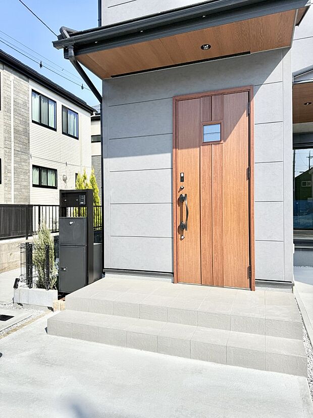 【玄関】■ ここから始まる、笑顔あふれる毎日