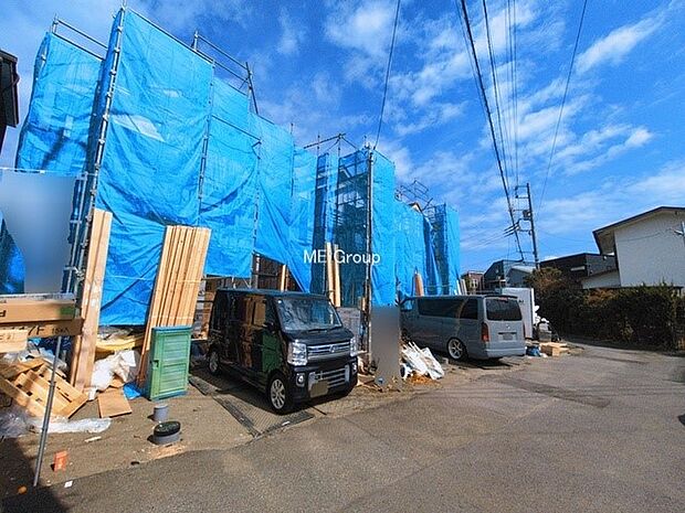 【前面道路含む現地写真】■優雅なラインが、毎日を引き立てます