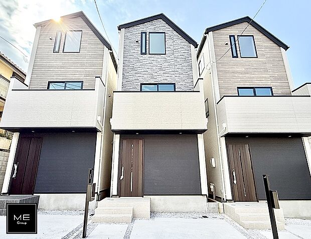 【現地外観写真】■家族みんなが笑顔で過ごせる、安心感のある住まい