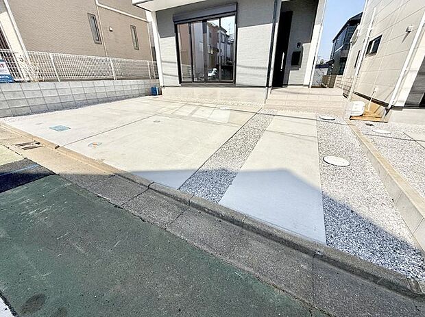 【駐車場】■カースペース有