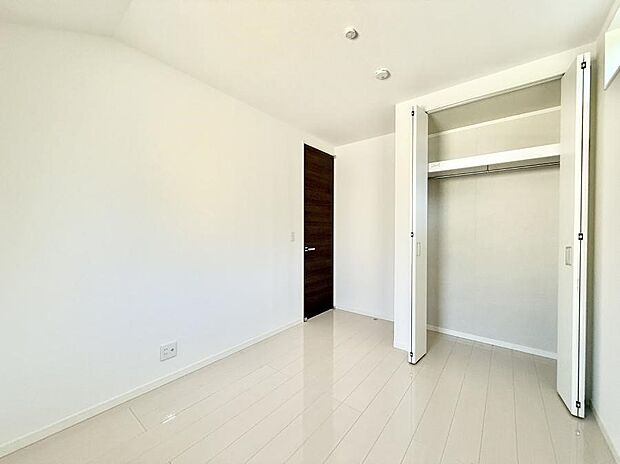 【リビング以外の居室】■機能的で使いやすいお部屋で毎日を快適に