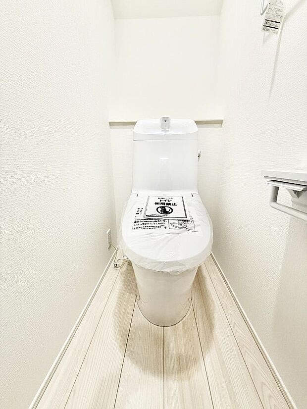 【トイレ】■毎日使う場所だからこそ、清潔感溢れる空間