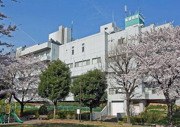横浜新緑総合病院（約2,600m・徒歩33分）