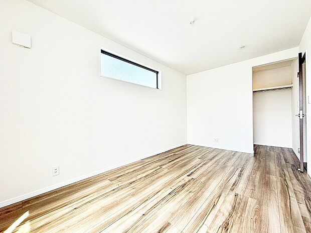 【リビング以外の居室】■シンプルで使いやすい空間がスッキリ感じられます