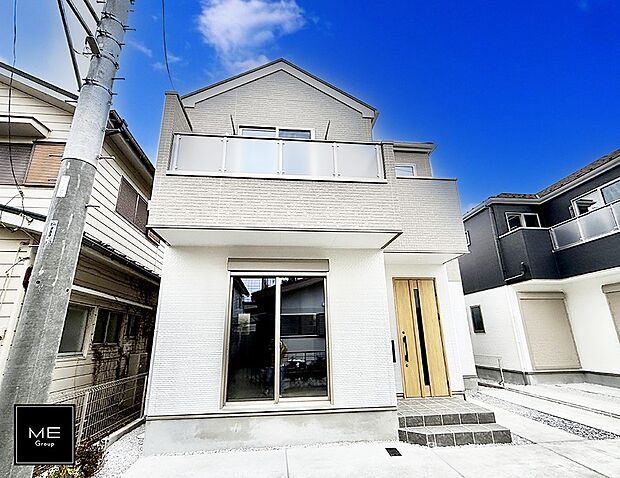 【現地外観写真】■家族みんなが笑顔で過ごせる、安心感のある住まい