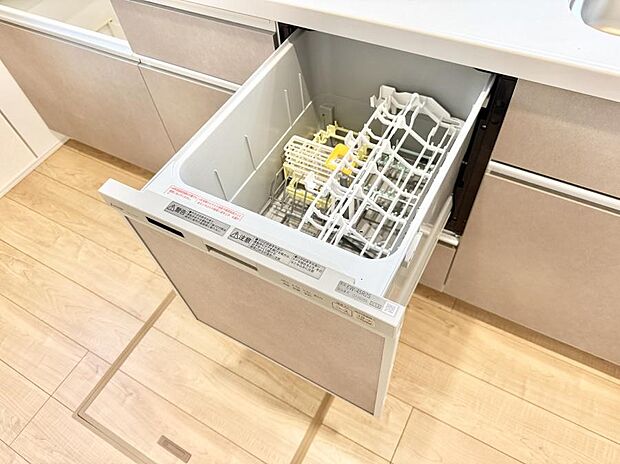 【食洗機】■手間なく洗浄！食器をピカピカに仕上げてくれます
