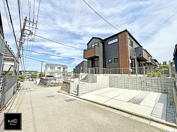 【前面道路含む現地写真】■新しい住まい、街の新しい風景