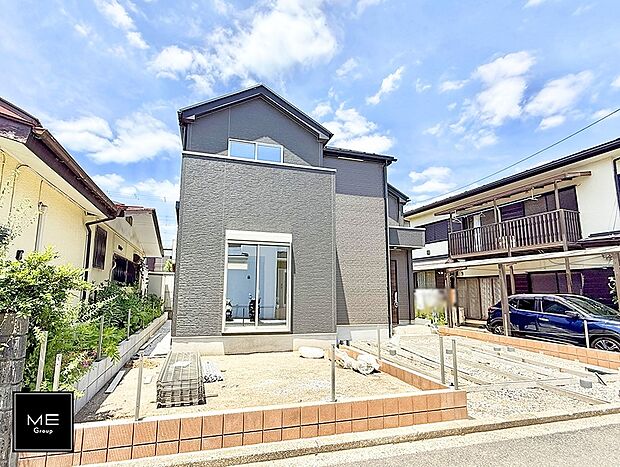 【現地外観写真】■暮らしを豊かにする充実した仕様設備で快適に