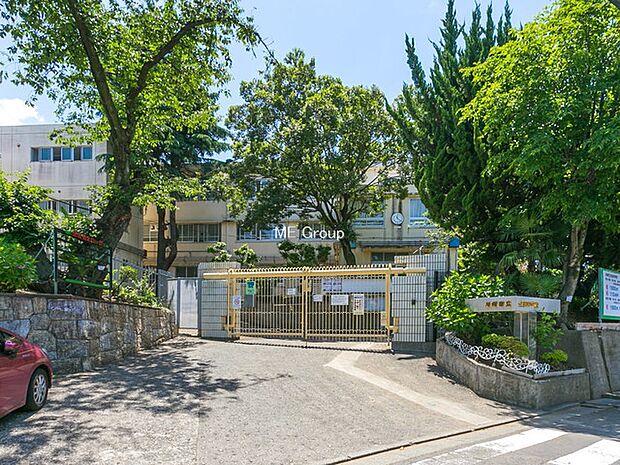 川崎市立生田中学校（約1,200m・徒歩15分）