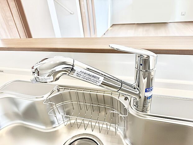 【浄水器】■清潔でおいしい水を手軽に供給してくれます