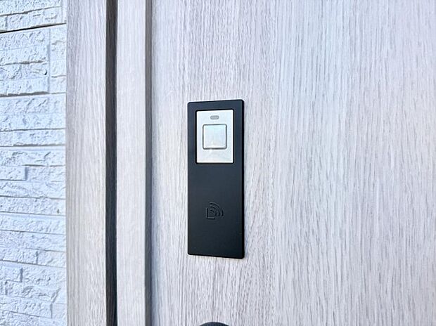 【スマートキー】■鍵を取り出さずに便利に操作できて快適