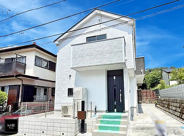 【現地外観写真】1号棟  ■暮らしを豊かにする充実した仕様設備で快適に