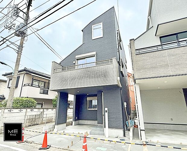 【現地外観写真】1号棟  ■新しい暮らしが始まる場所で、家族の絆を深める