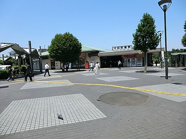 JR横浜線「十日市場」駅（約1,200m・徒歩15分）