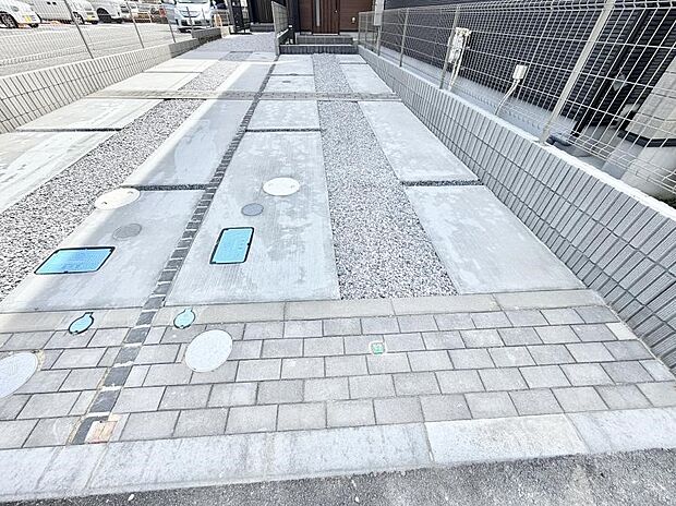 【駐車場】2号棟  ■快適な駐車スペースで安心