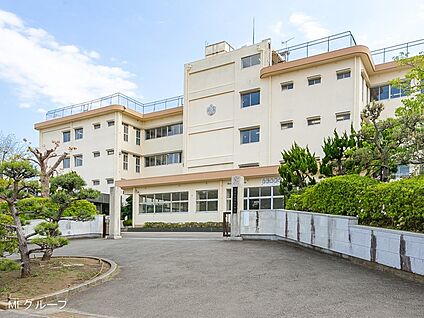 平塚市立花水小学校 160m(2分)