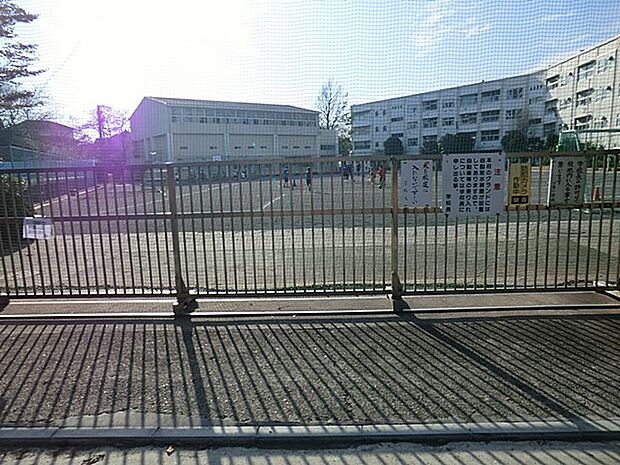 横浜市立小雀小学校（約850m・徒歩11分）