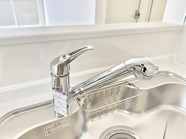 【浄水器】■清潔でおいしい水を手軽に供給してくれます