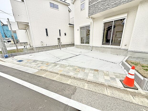【現地外観写真】20号棟  ■新しい暮らしが始まる場所で、家族の絆を深める