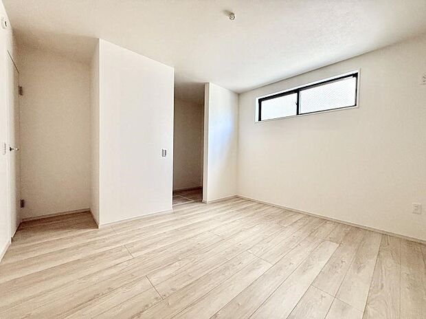 【リビング以外の居室】2号棟 ■機能的で使いやすいお部屋で毎日を快適に