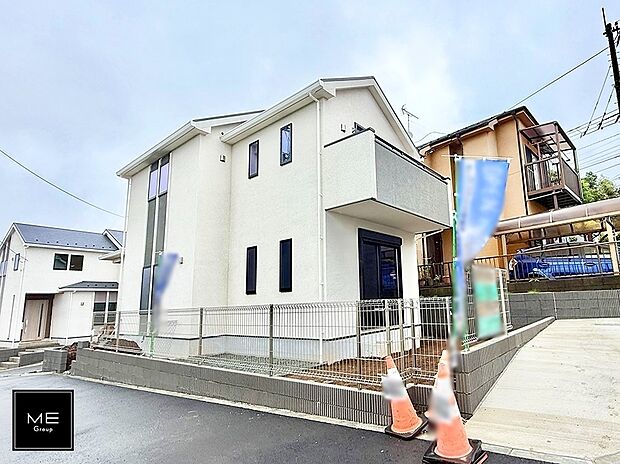 【現地外観写真】3号棟 ■暮らしを豊かにする充実した仕様設備で快適に