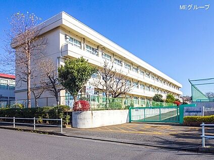 町田市立大蔵小学校 1400m(18分)