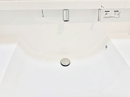 ハンドシャワー付洗面台