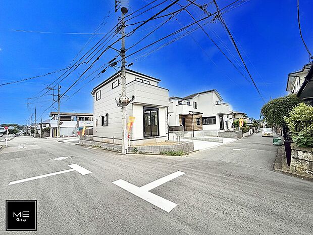 【前面道路含む現地写真】■新しい時代の息吹を感じる、心地よい環境