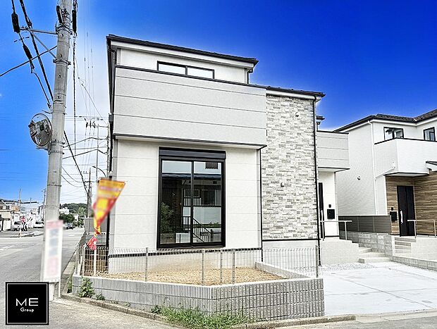 【現地外観写真】1号棟 ■暮らしを彩る充実した設備仕様が備わった住まい