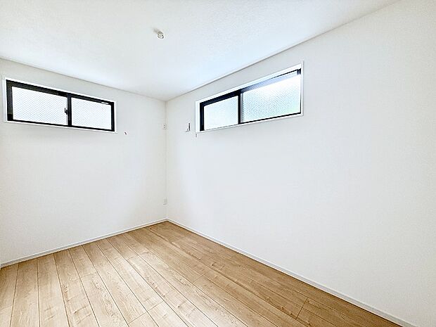 【子供部屋】1号棟  ■自分の好みに合わせたインテリアを整えやすく個性を反映できる場所です