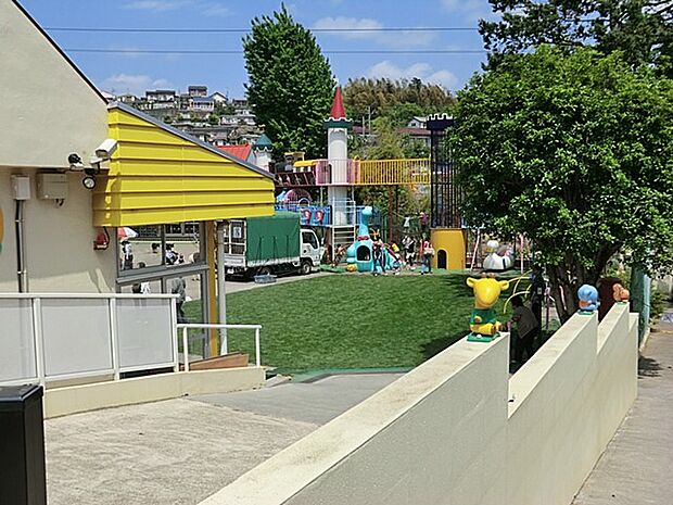 鶴川若竹幼稚園(約246m・徒歩4分)